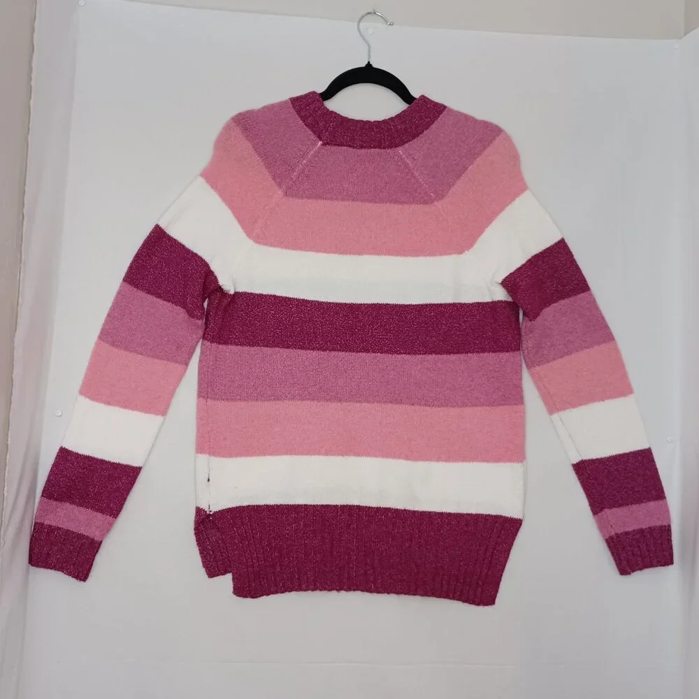 Women's Time & Tru Barbie Pink Striped Soft Sweater Size‎ Small